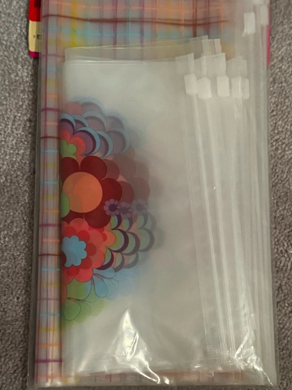 NEW!! Miamica Resealable Travel Bags - 40 Pack